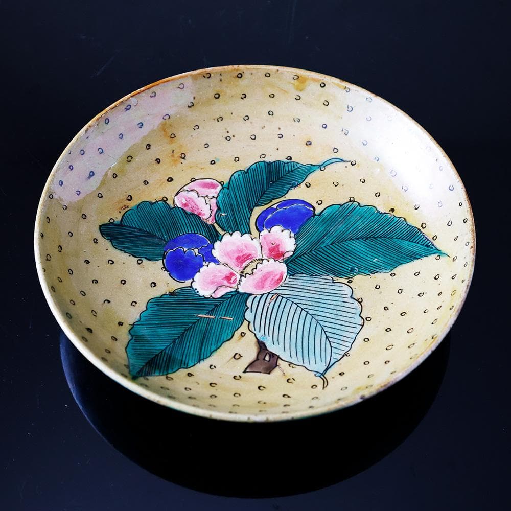 時代年代物 九谷 青手色絵 花の図 七寸 飾皿 直径21㎝ 合せ箱