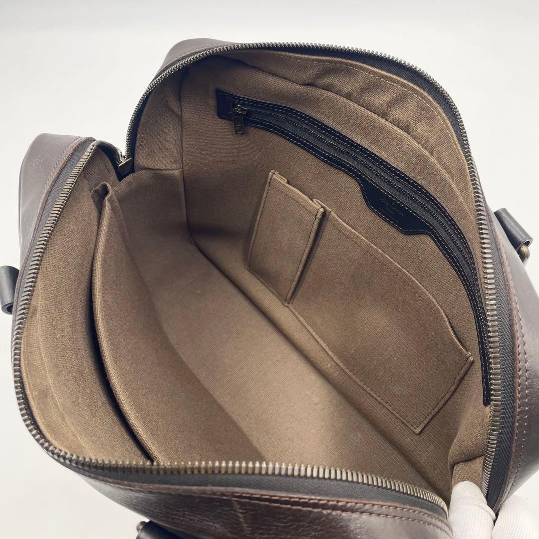 【美品】ルイヴィトン ユタ アコマ バサルト ビジネスバッグ2way A4可