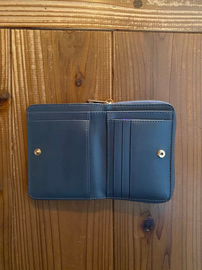 【A.P.C.】 コンパクト財布 Emmanuelle