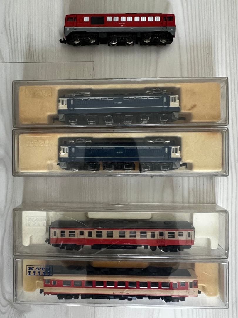 Nゲージ　車輌全30輌　(内、モーター車8輌)