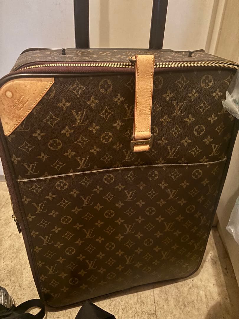 値下げ！モノグラムのルイ・ヴィトンキャリーケース
