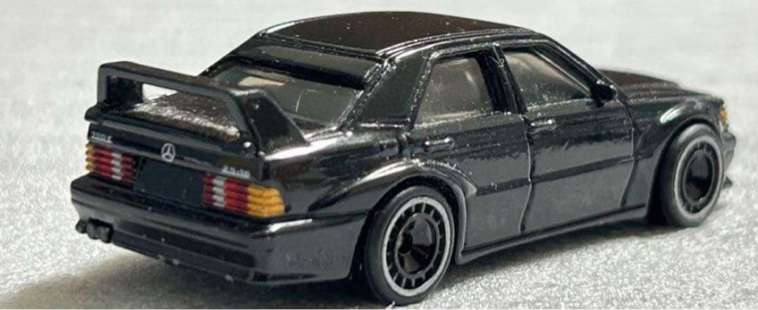 ホットウィール メルセデス ベンツ 190E 2台セット