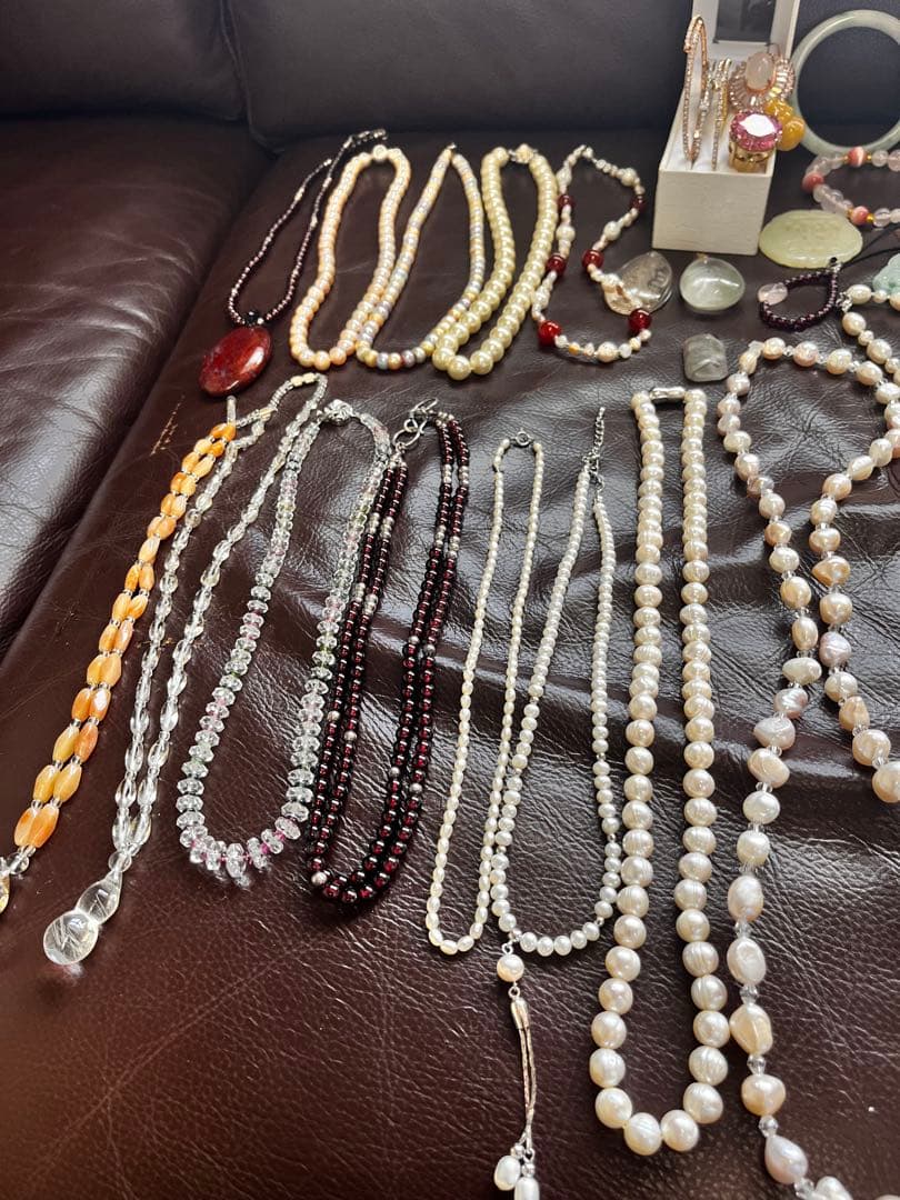 翡翠のバングル、パールまでめて