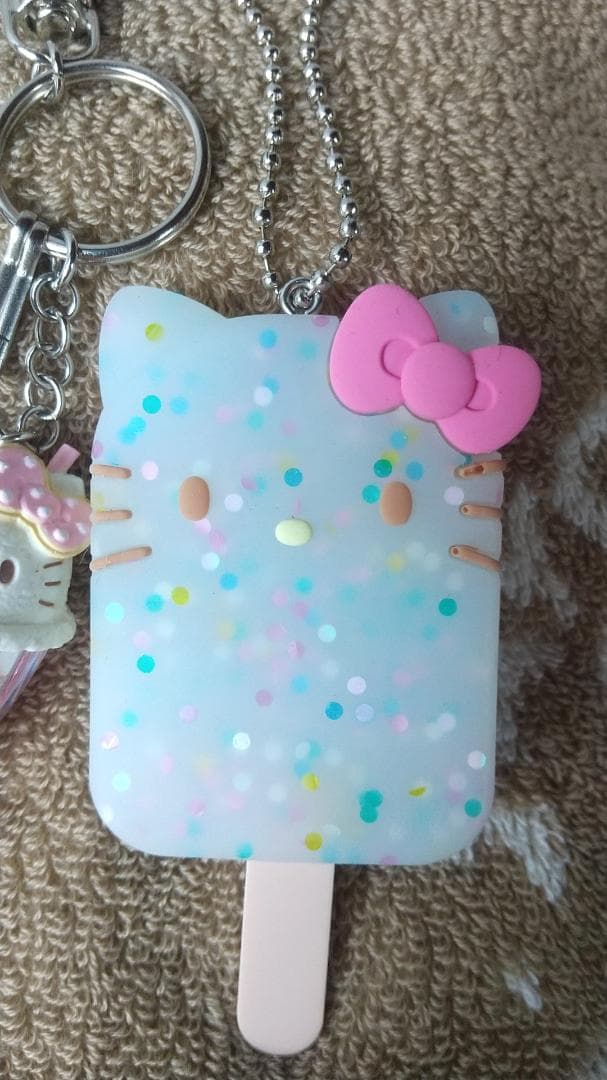 キティ　アイスキャンディー　パフェ　フロート　キーホルダー　マスコット