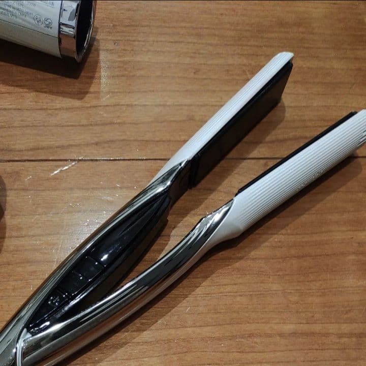 ReFa アイロンホワイト　リファビューテック ドライヤープロ　RE-AJ02A