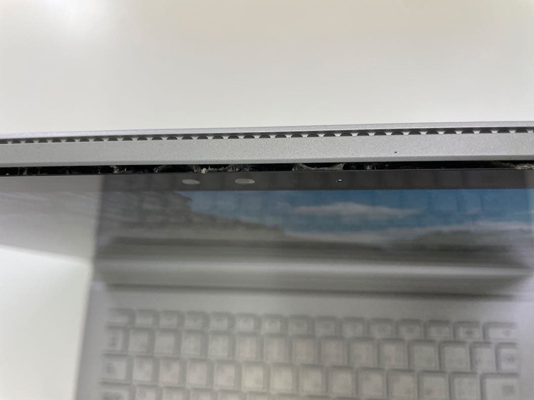 Microsoft Surface bookシルバー中古（ジャンク）