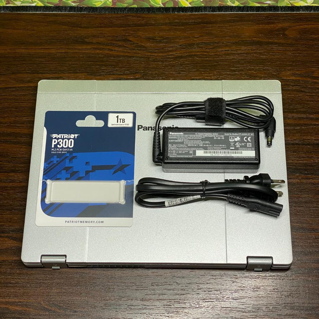 レッツノート CF-QV9 i5 16GB 1TB Office (K641)