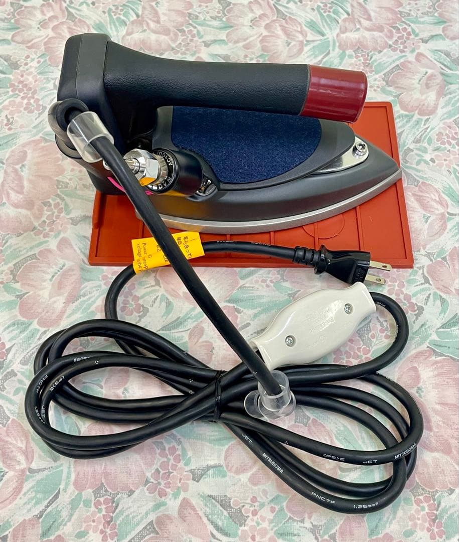 ナオモト　職業用アイロン「ＨＹＳ－５２０」とハイソフナーのセット