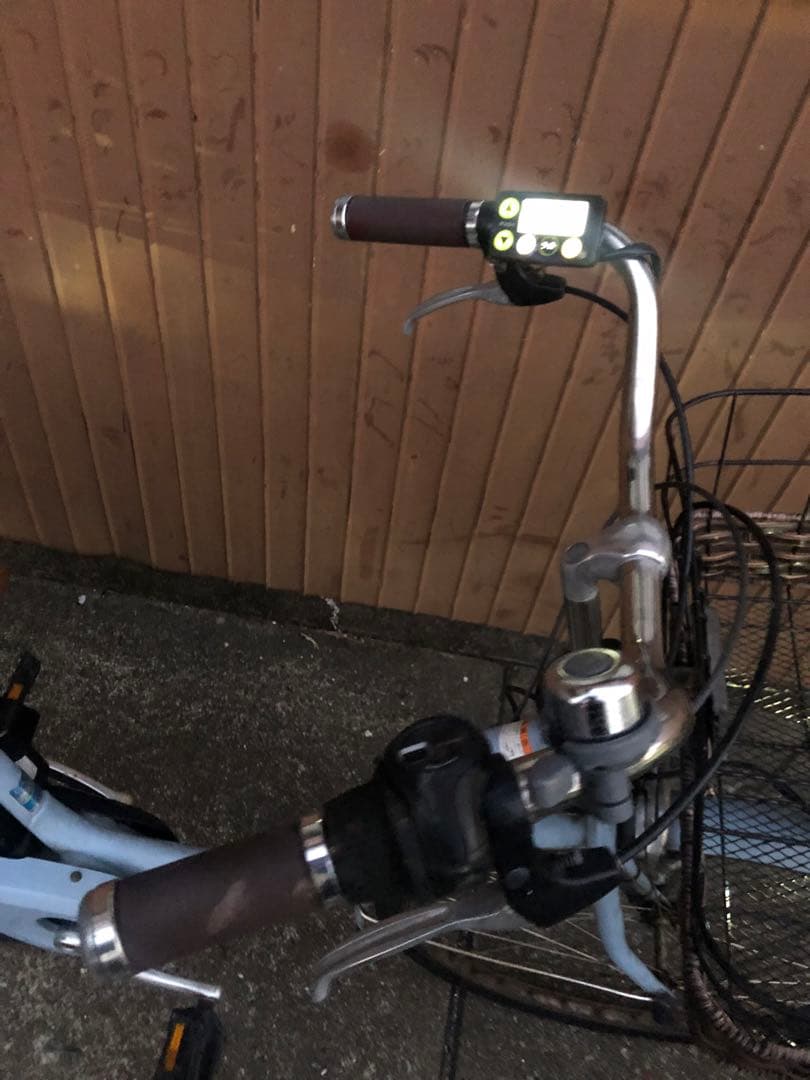 直接引き取りのみ　電動アシスト　ヤマハ　パスwith 26インチ　12.3Ah