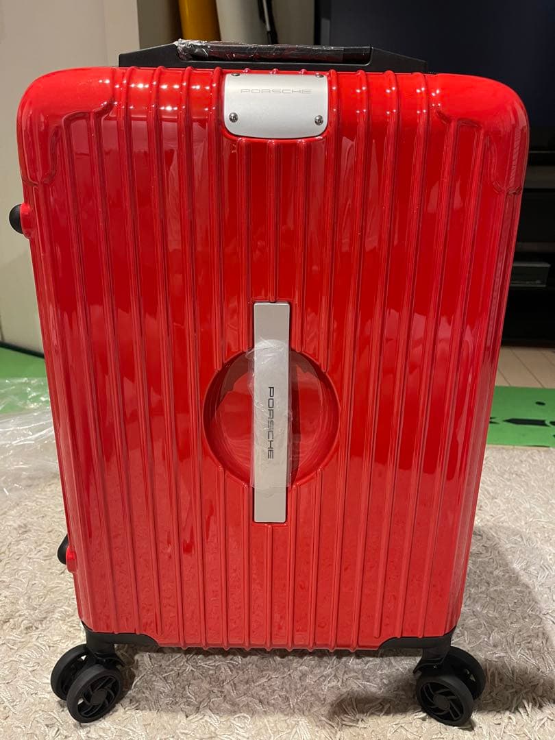 新品未使用★ポルシェ　porches スーツケース　赤★機内持ち込みサイズ
