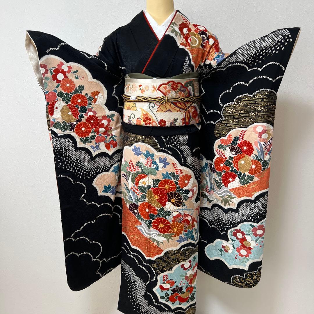 350 振袖フルセット 正絹 黒 朱赤 絞り 金彩 駒刺繍 古典 シック レトロ
