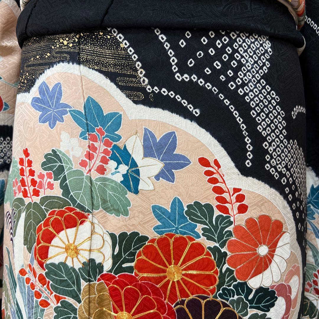 350 振袖フルセット 正絹 黒 朱赤 絞り 金彩 駒刺繍 古典 シック レトロ