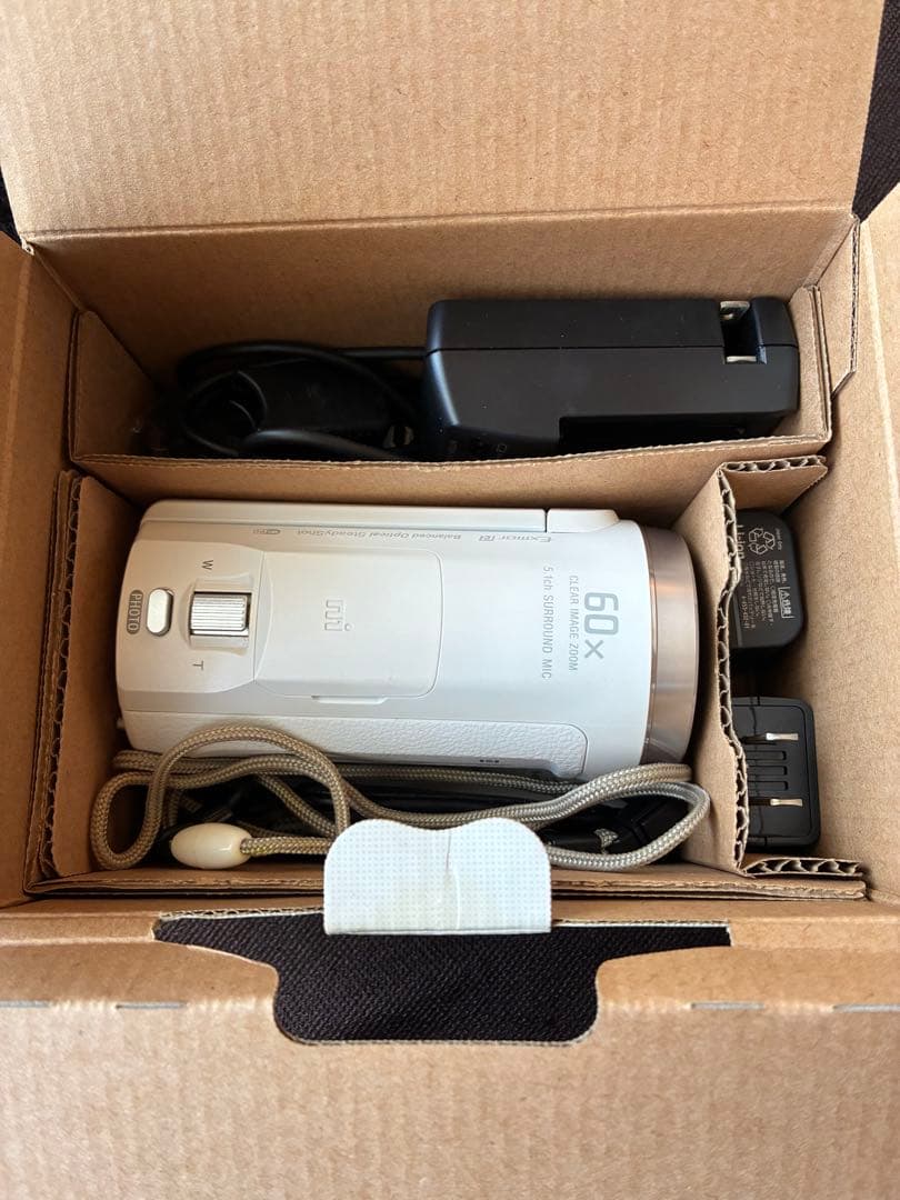 SONY HANDYCUM HDR-CX675 箱、バッテリー2つ、ケース付き