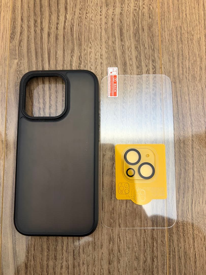 Apple iPhone 15 Pro 256GB SIMフリー　フィルム付き