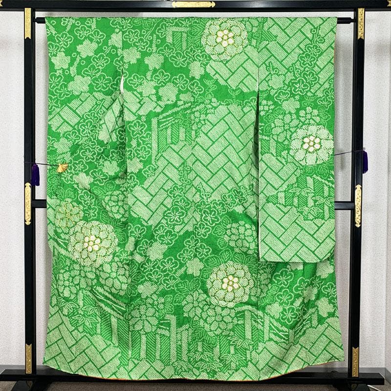 404z62, 409u4☆振袖 小柄な方にも 総絞り 金駒刺繍 成人式☆美品