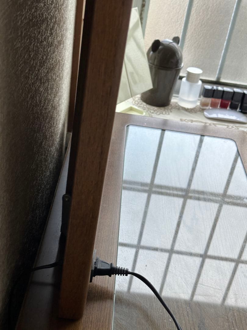 【みー】木製ドレッサー オーバルミラー付きコンセント付き　セット