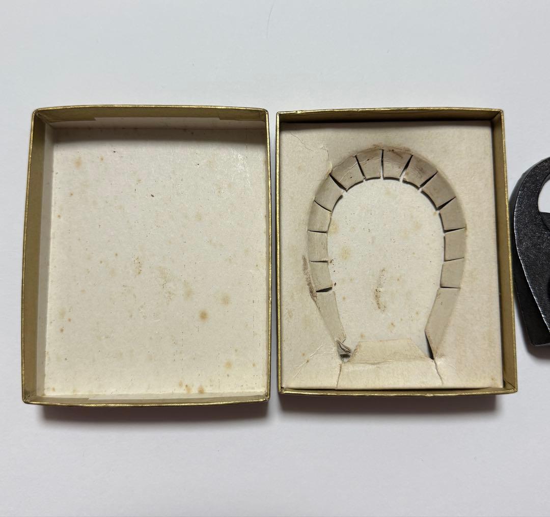 希少 当時品 太陽の塔 栓抜き 太陽の栓抜き 岡本太郎 大阪万博