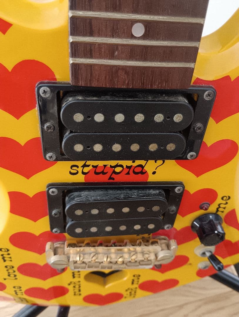 BURNY FERNANDES イエローハートYH-JR　hide アンプ内蔵