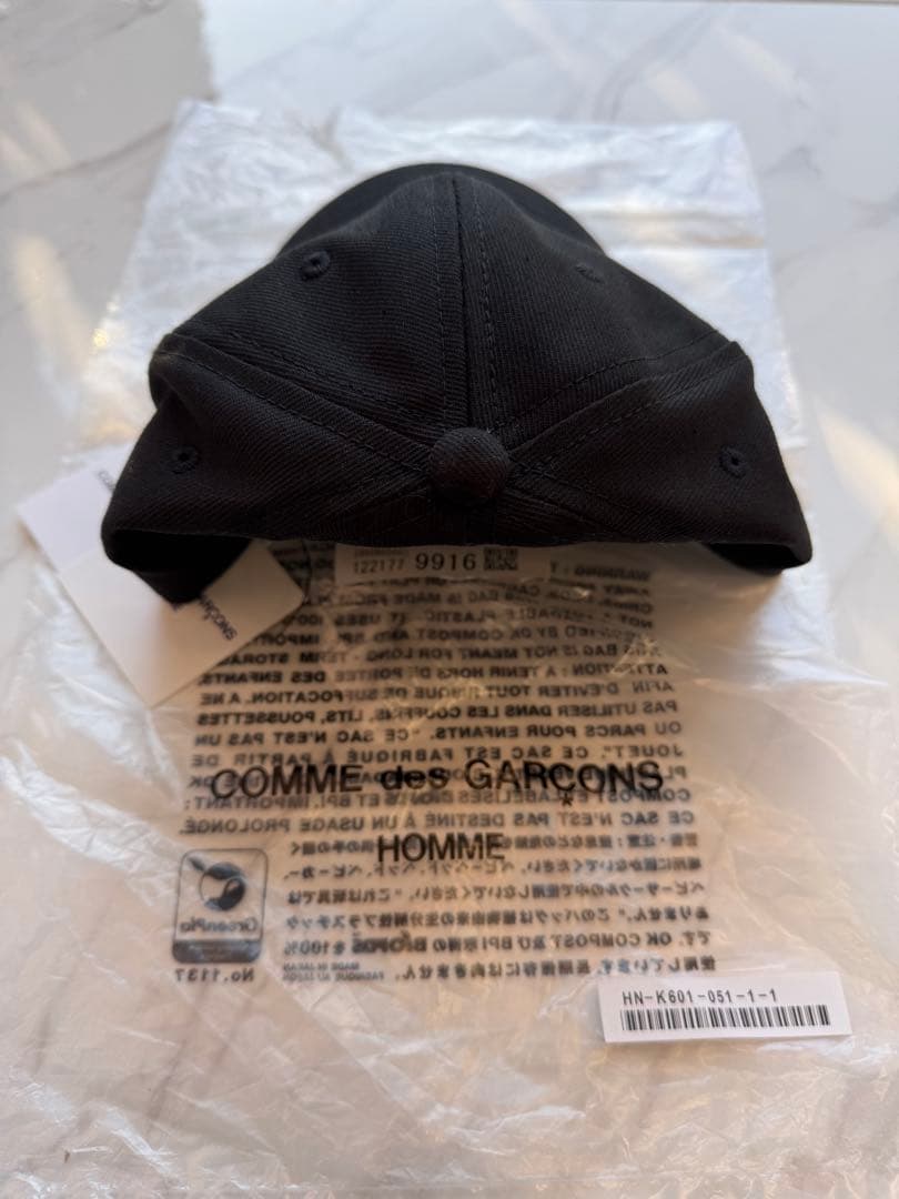 COMME des GARCONS HOMME LOGO CAP　ブラック