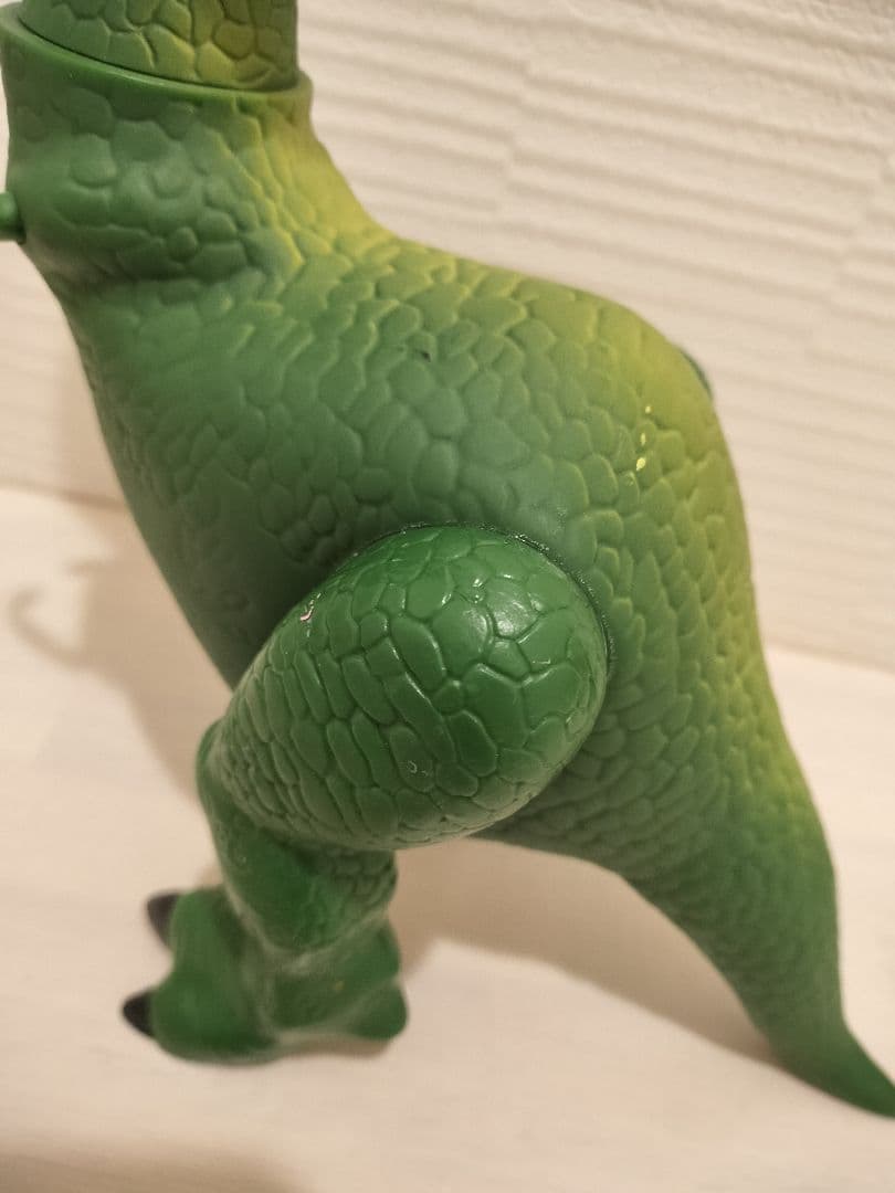 トイ・ストーリー　等身大　レックス　ハム　スリンキードッグ　喋る