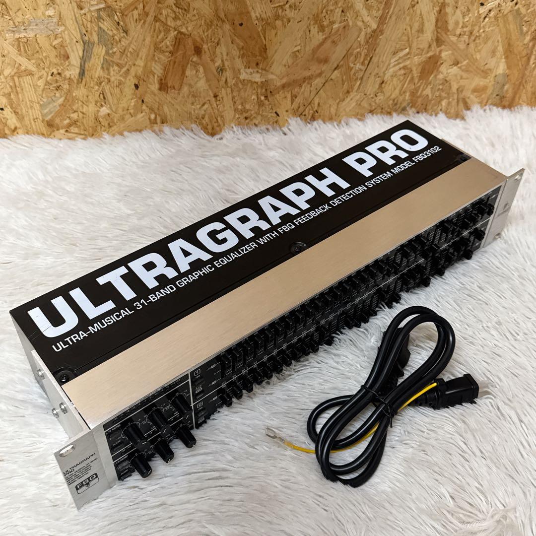 BEHRINGER 31バンド グラフィックイコライザー FBQ3102