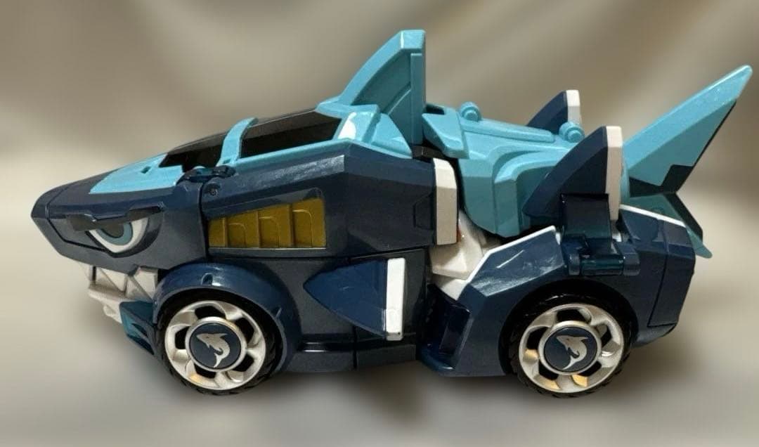 ミニフォース アニマルトロン 変身フィギュア　ジョースコップ レオコップ