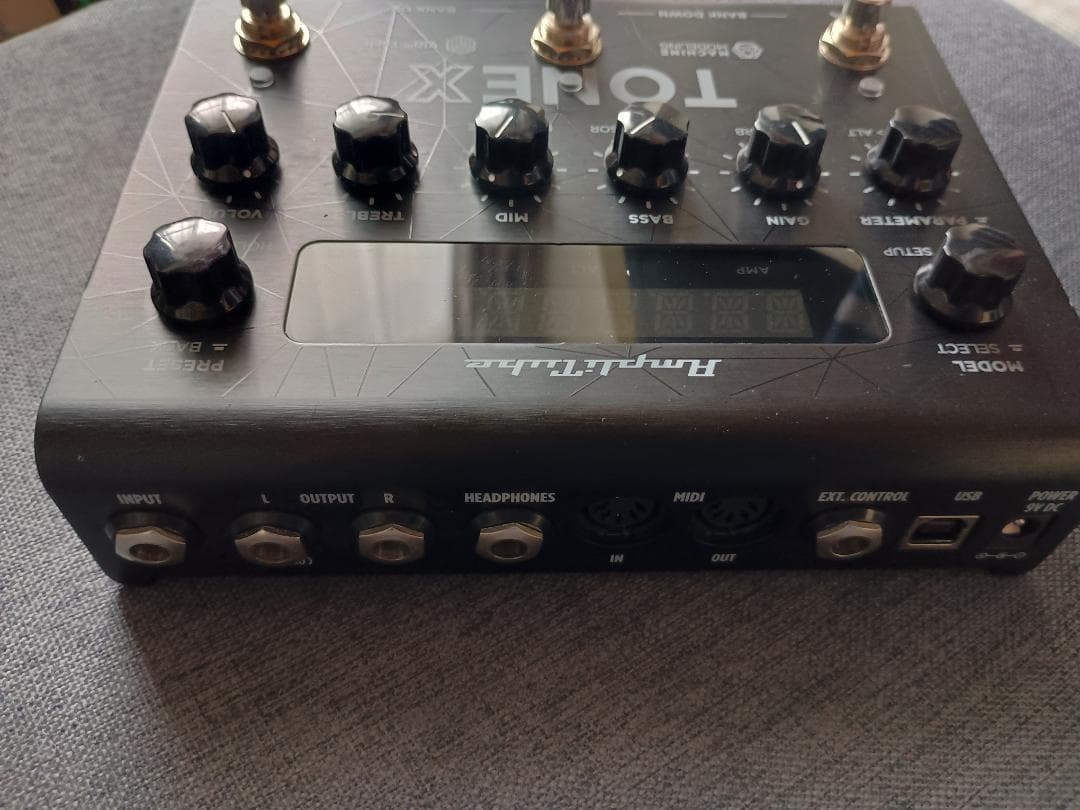 IK Multimedia AmpliTube TONE X ペダル