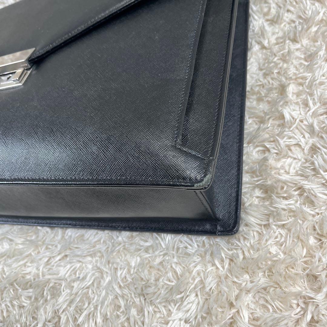 バーバリー ビジネスバッグ ブリーフケース サフィアーノ レザー A4 ブラック