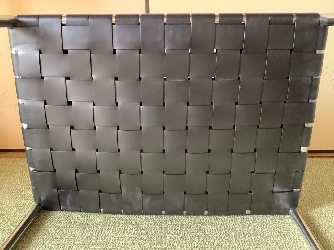 Actus ステンレスフレーム　革スツール