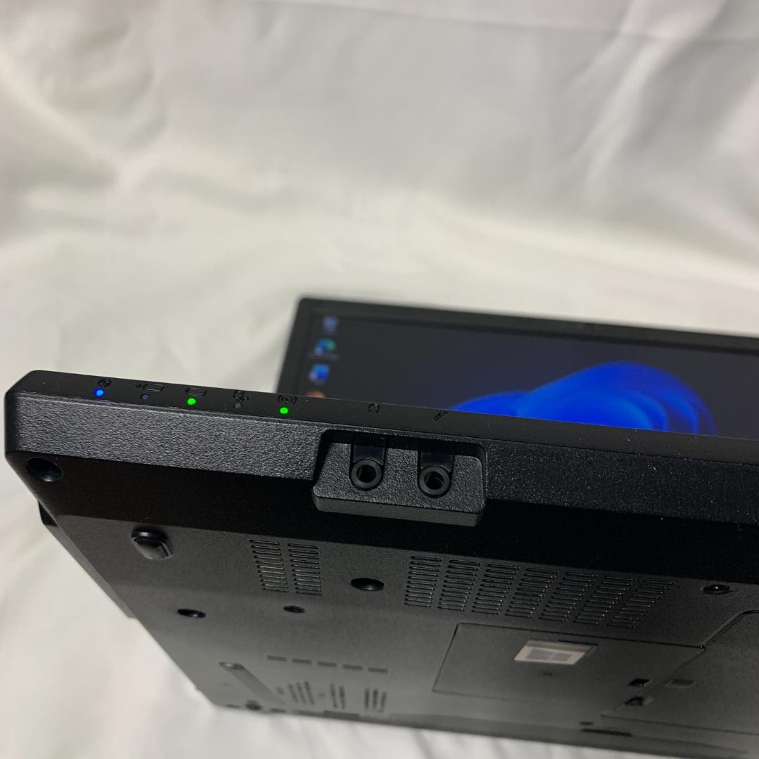 F09E【美品】富士通　15.6型FHD/i5第7世代/16G/SSD1TB 5