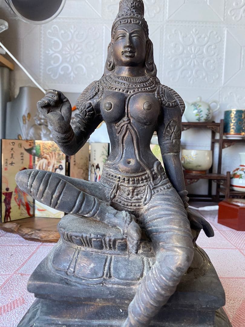 仏教美術　銅製　唐物 中国美術 古玩 古美術 骨董品 寺院　タイ仏像　仏教坐像