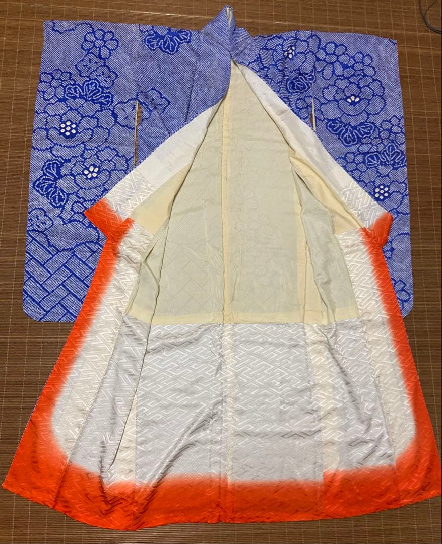 BC！総絞り　振袖　青　長襦袢セット