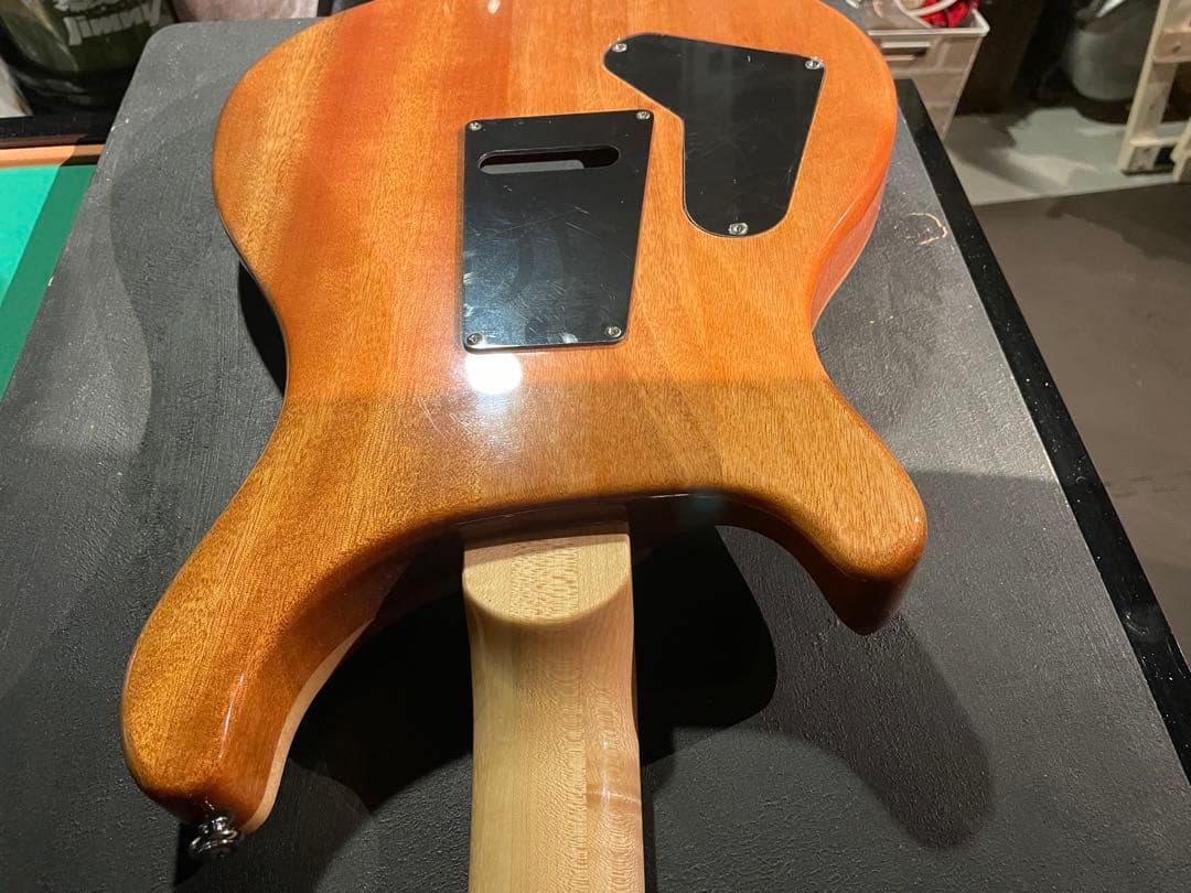 値下げしました　PRS SE CUSTOM 24 MAPLE TOP