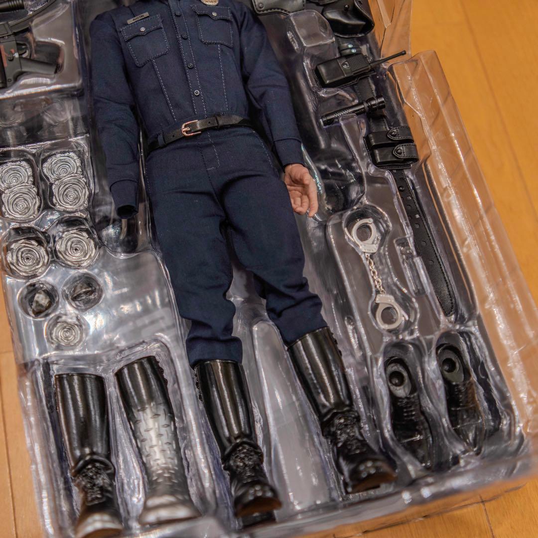 ホットトイズ T-1000 Ver.2.0 ターミネーター2 1/6