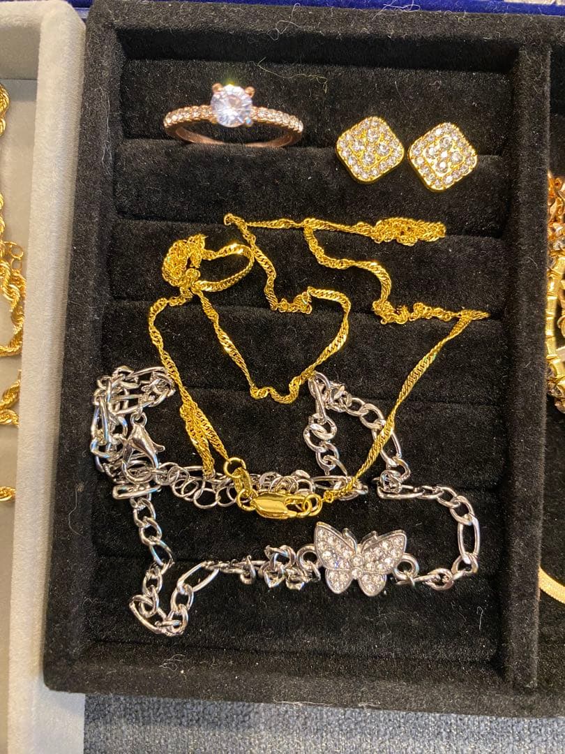 C*s様 遺品整理まとめ売りゴールドアクセサリーネックレス