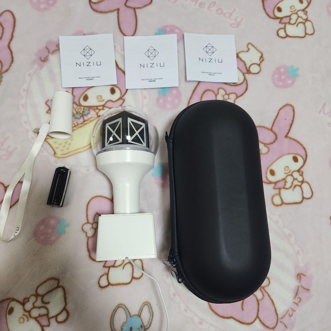【美品】NiziU ペンライト ペンライトケース セット