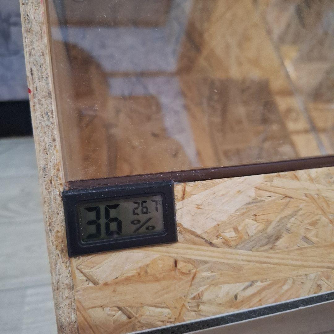【特価】温室度計付きOSB木製ケージ(未使用)