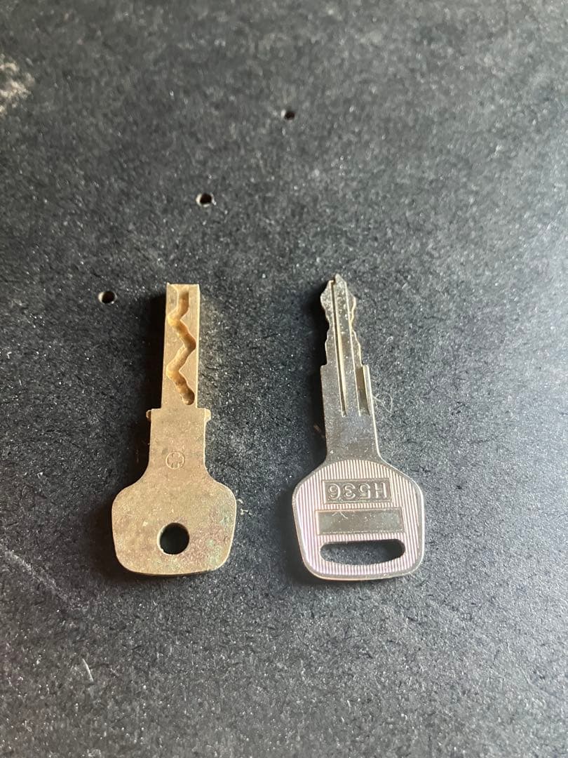 【送料込み】パチスロ実機　北斗の拳 強敵