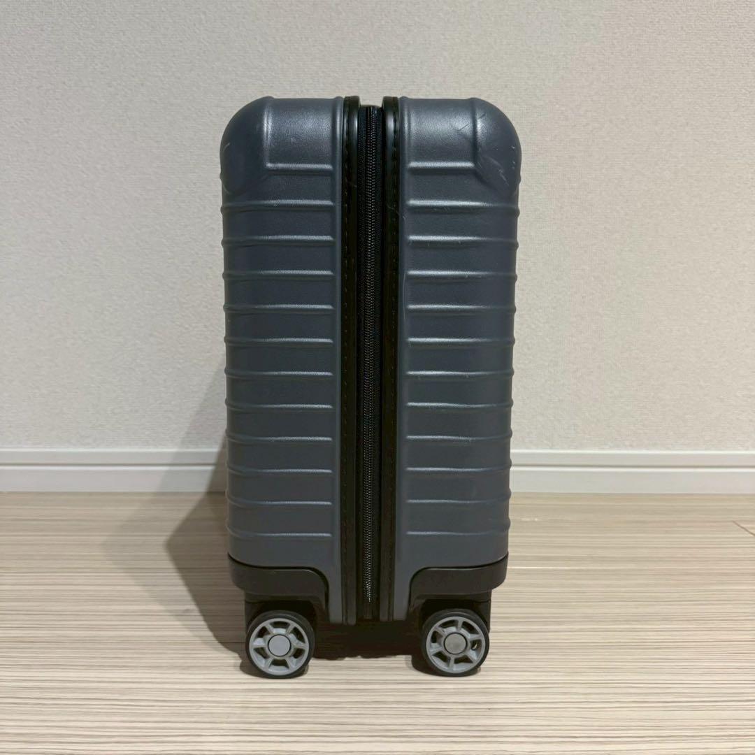 RIMOWA リモワ サルサ ビジネス トローリー 4輪 キャリーケース 27L