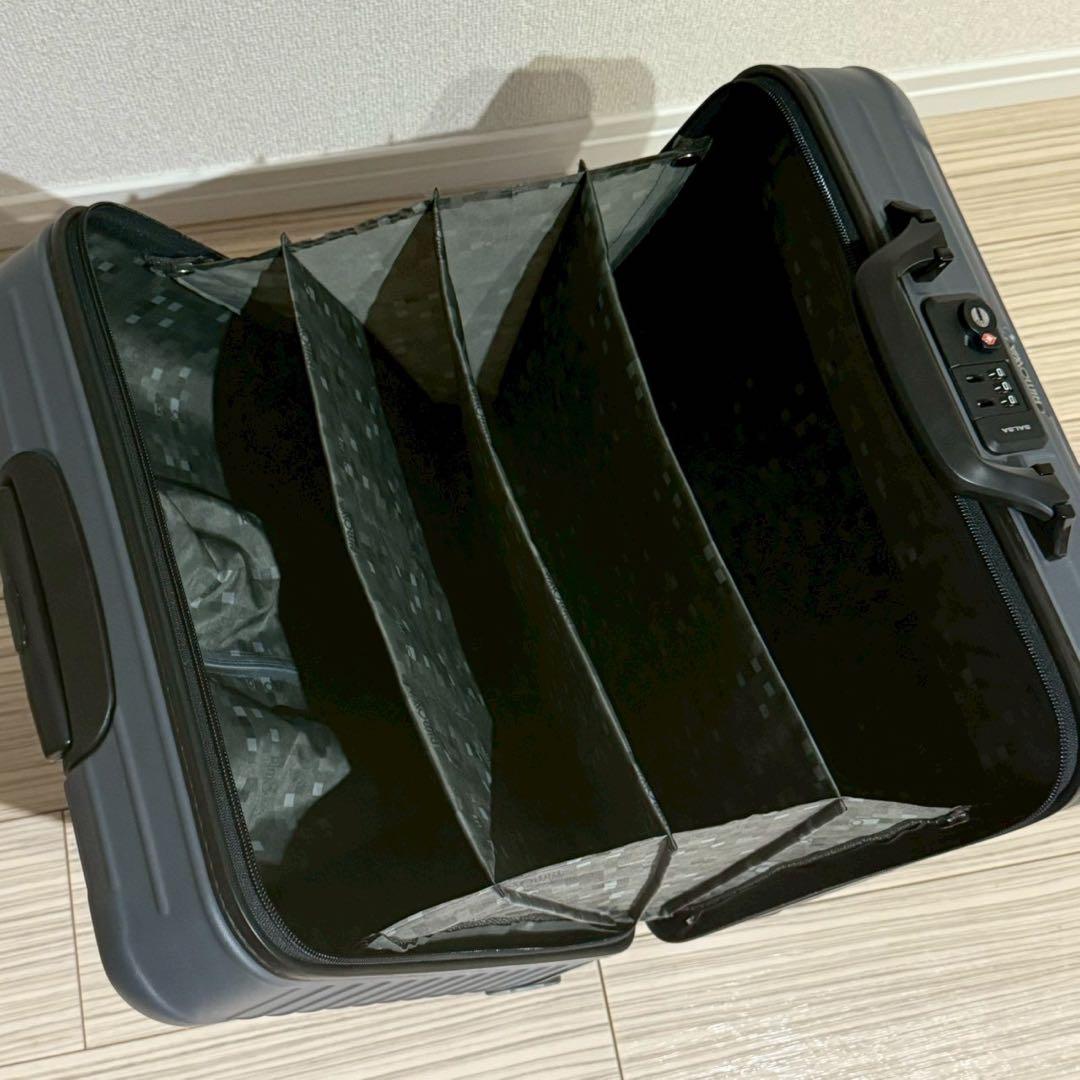 RIMOWA リモワ サルサ ビジネス トローリー 4輪 キャリーケース 27L