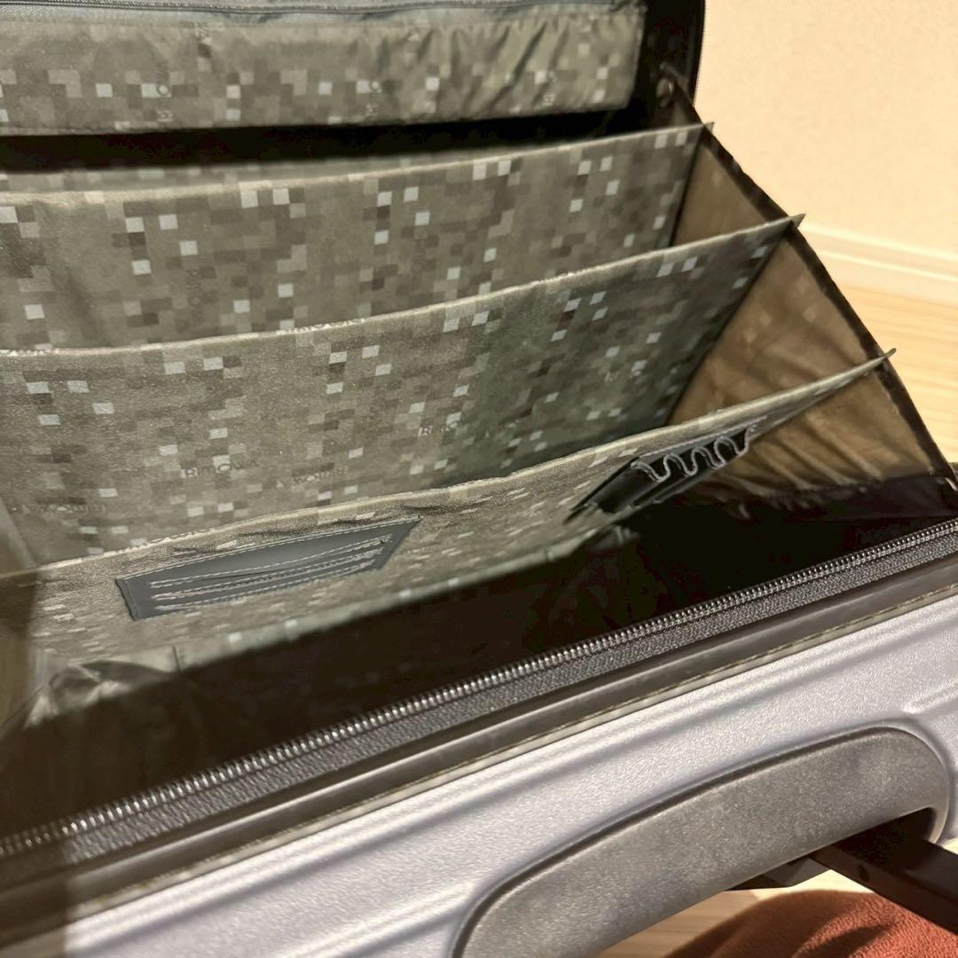 RIMOWA リモワ サルサ ビジネス トローリー 4輪 キャリーケース 27L