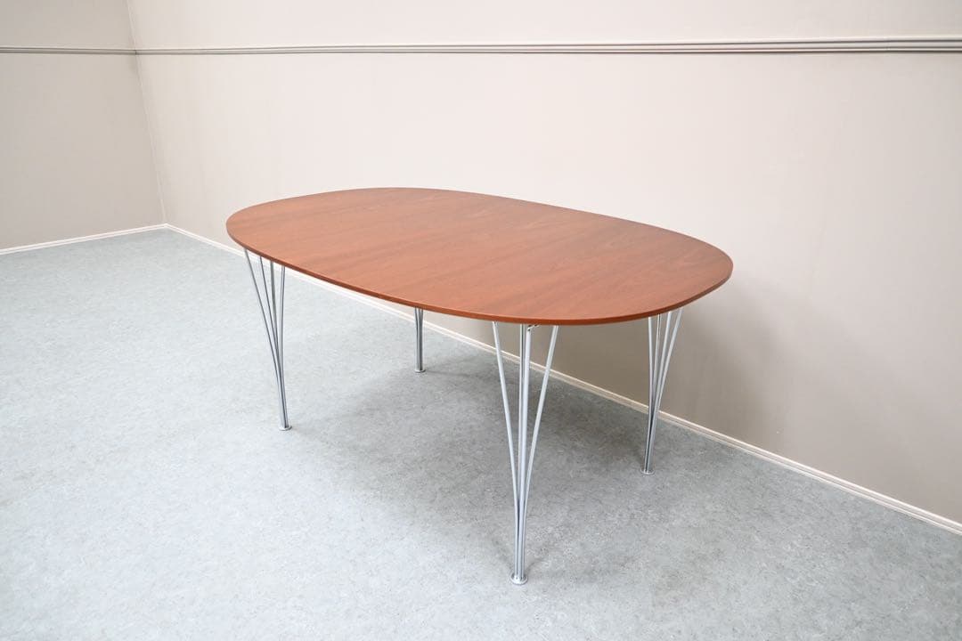 【展示極美品】FRITZ HANSEN フリッツ・ハンセン ダイニングテーブル