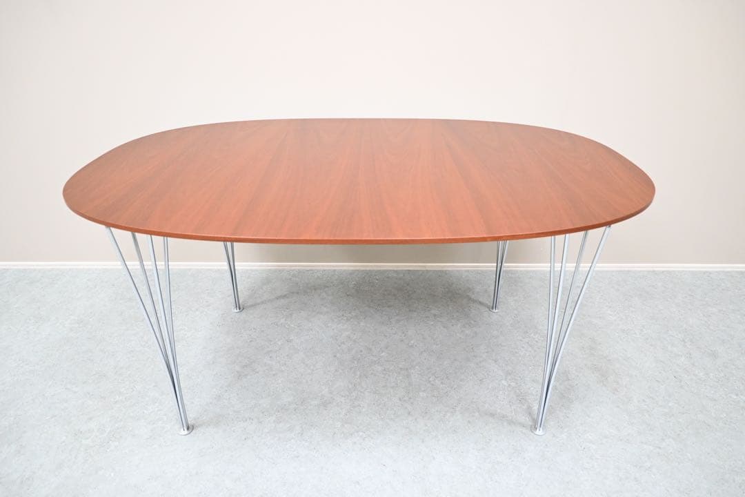 【展示極美品】FRITZ HANSEN フリッツ・ハンセン ダイニングテーブル