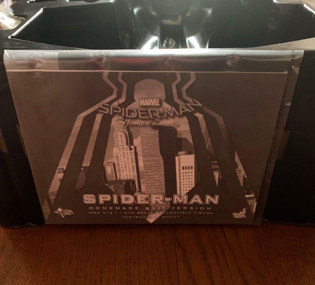 ホットトイズ スパイダーマン ホームカミング ホームメイドスーツ