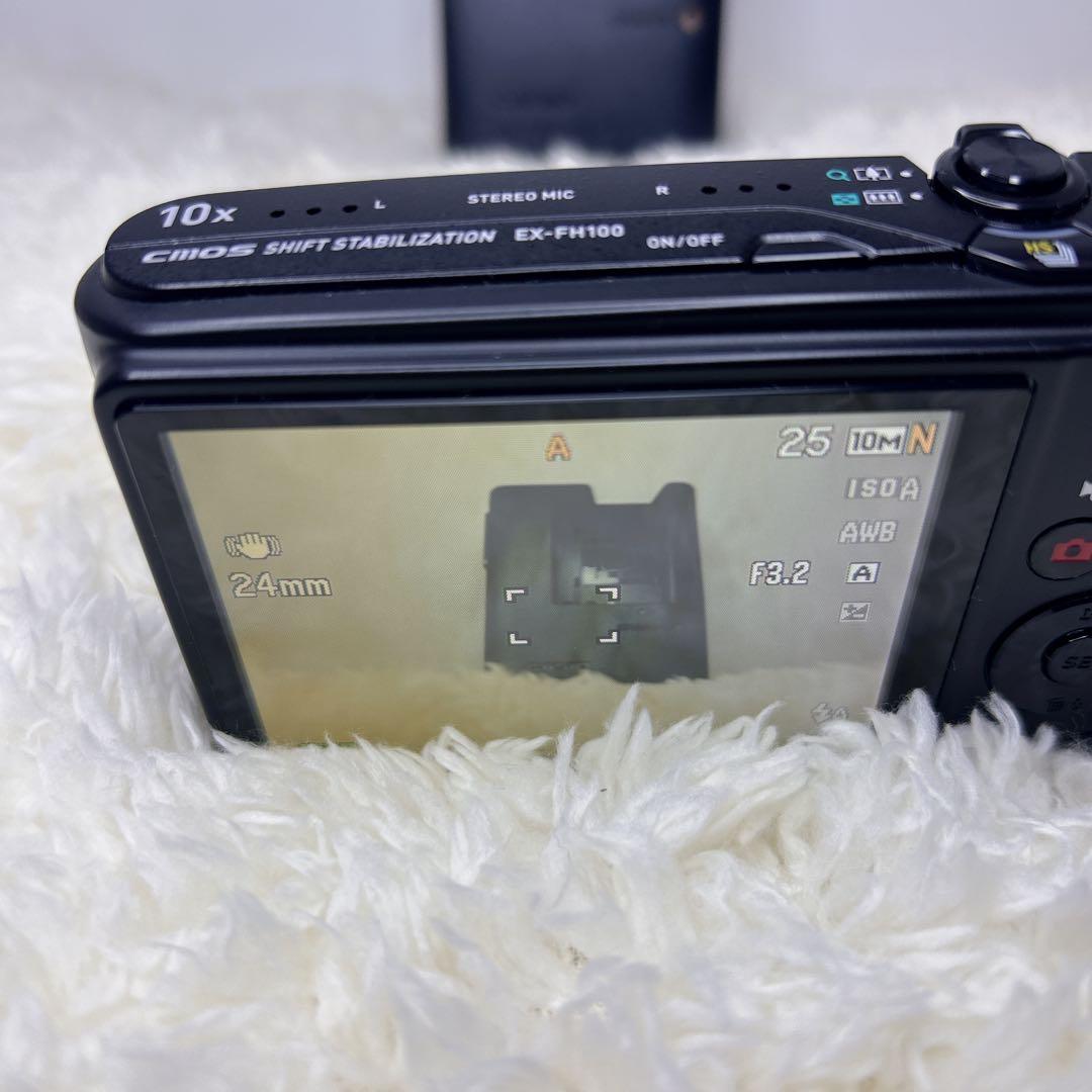 【美品】CASIO EXILIM EX-FH100 デジタルカメラ