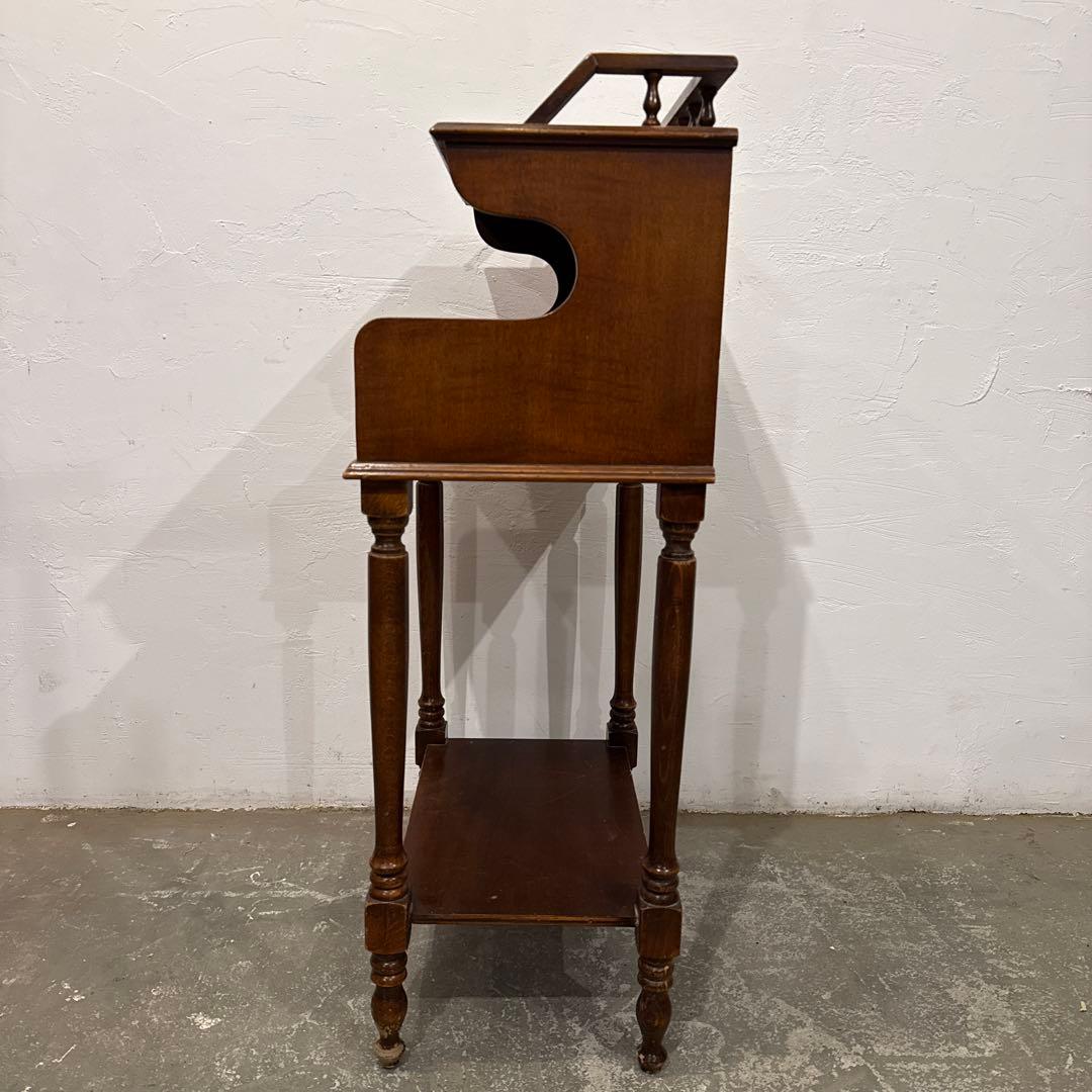 ヴィンテージ　サイドテーブル　ベッドサイドテーブル　フランス