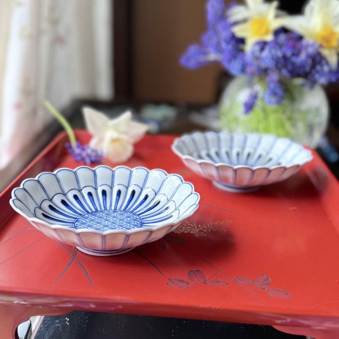 2154様感謝‼️清楚BLUE ‼️古伊万里すがすがしい花びらもりもり小判形菊皿5客