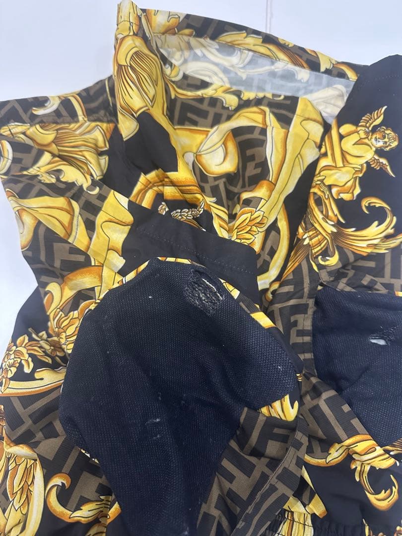 FENDACE FENDI× VERSACE水着 サイズ50 ゴールドバロック