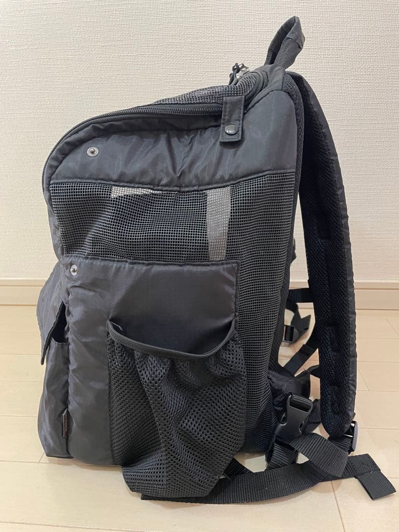 ペットパラダイス　キャリーバッグ 底板付き リュック スクエア　美品