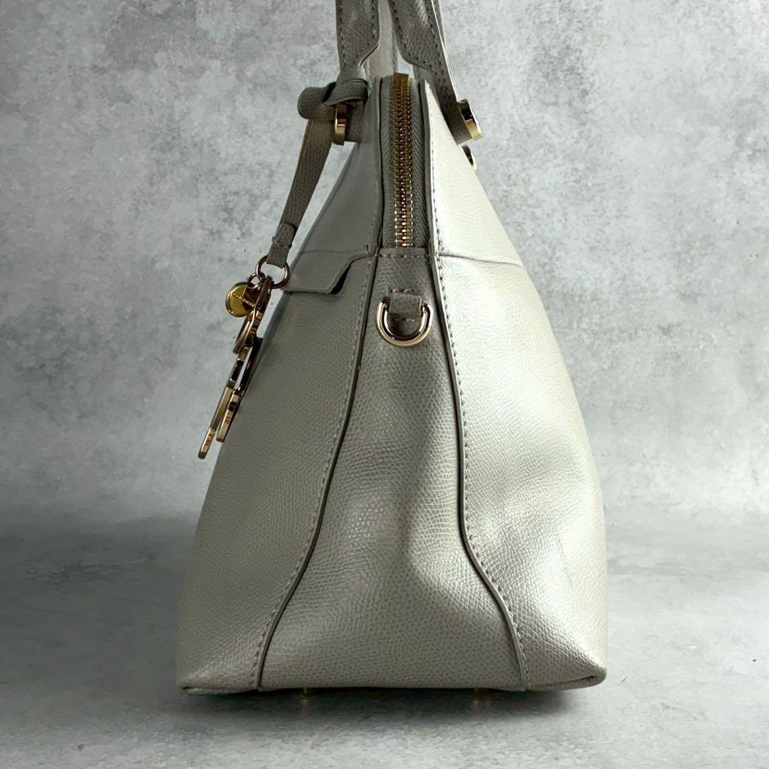 美品✨フルラ パイパー M ドーム 2way ハンド ショルダーバッグ レザー